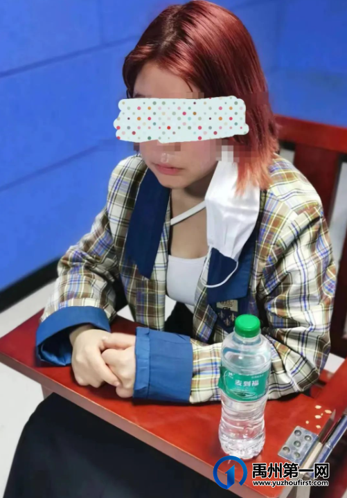 26日,禹州一对“情侣”因涉嫌诈骗被抓获 26日,禹州一对“情侣”因涉嫌诈骗被抓获