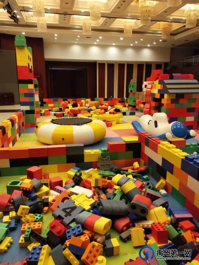 禹州恒达金郡【巨型积木王国】震撼空降,4.30-5.15承包你的快乐 禹州恒达金郡【巨型积木王国】震撼空降,4.30-5.15承包你的快乐