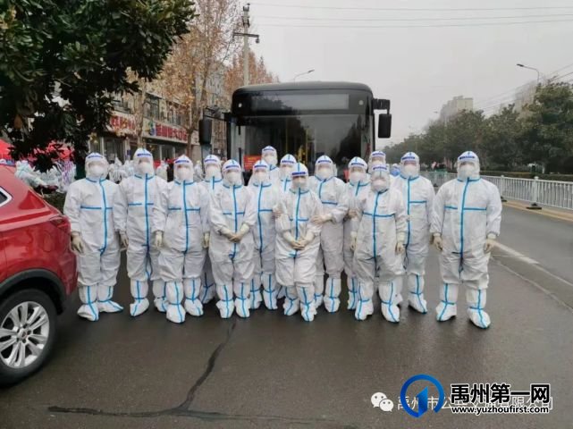 战“疫”路上的公交“摆渡人” 战“疫”路上的公交“摆渡人”