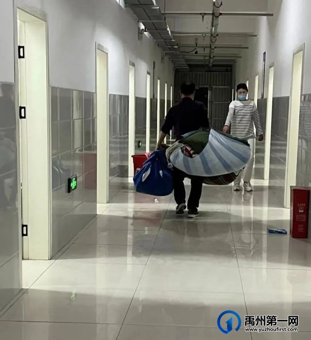 禹州文殊高中夏都校区的大爱 禹州文殊高中夏都校区的大爱