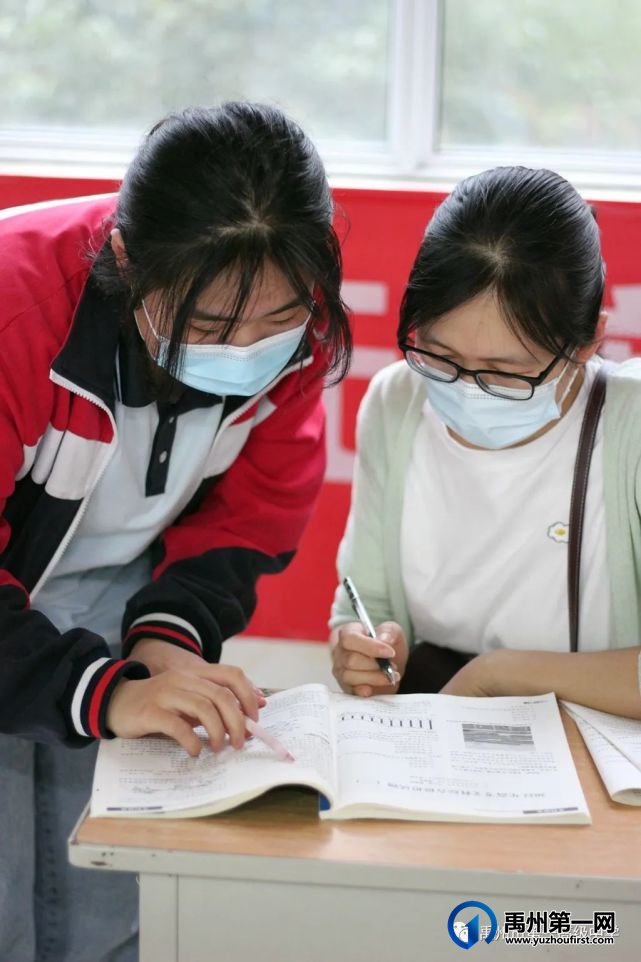禹州一高 | 有他们这样“助考”,高三同学,你只管冲吧! 禹州一高 | 有他们这样“助考”,高三同学,你只管冲吧!