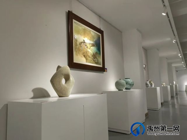 禹州钧瓷大师刘志军作品《无极》入选2022中韩陶瓷艺术交流展 禹州钧瓷大师刘志军作品《无极》入选2022中韩陶瓷艺术交流展