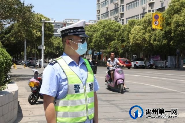 “战”高温、不服“暑”!烈日下的禹州“警”色 “战”高温、不服“暑”!烈日下的禹州“警”色