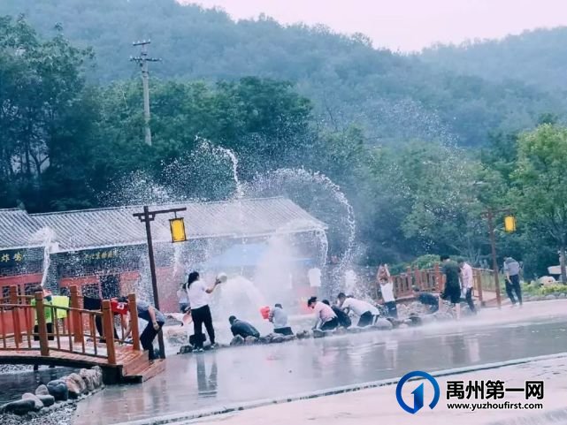仅9.9元即可抢禹州大鸿寨景区门票! 仅9.9元即可抢禹州大鸿寨景区门票!