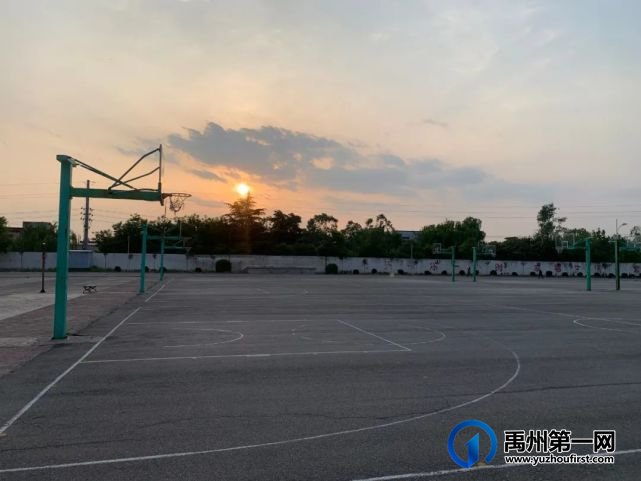 Bye,禹州钧台中心学校!跃入人海,各有风雨灿烂! Bye,禹州钧台中心学校!跃入人海,各有风雨灿烂!