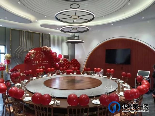 禹州华鼎宴会主题酒店大量招聘! 禹州华鼎宴会主题酒店大量招聘!