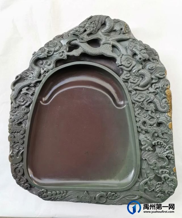 工艺美术大师作品邀请展在宝丰举办,多名钧瓷界大师作品应邀参展 工艺美术大师作品邀请展在宝丰举办,多名钧瓷界大师作品应邀参展