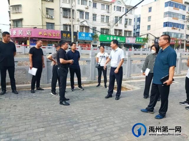 禹州环卫中心开展老城区环境卫生集中整治观摩活动 禹州环卫中心开展老城区环境卫生集中整治观摩活动