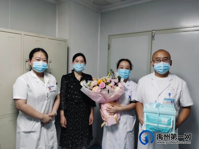 禹州市二院开展医师节慰问活动 禹州市二院开展医师节慰问活动