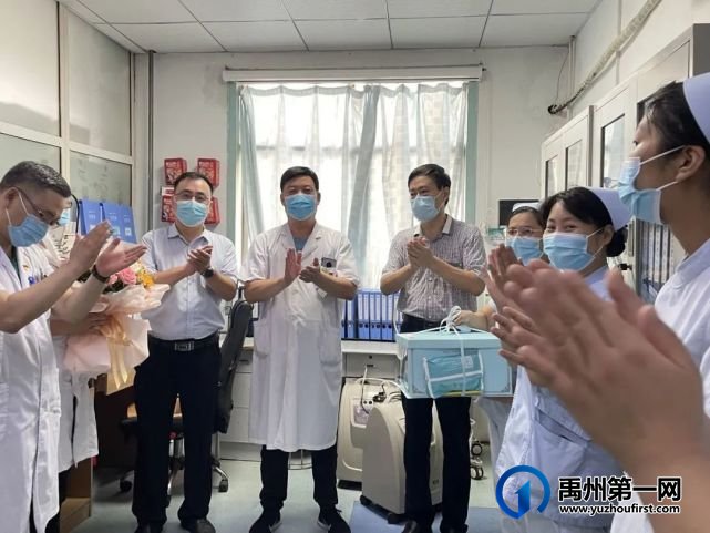 禹州市二院开展医师节慰问活动 禹州市二院开展医师节慰问活动