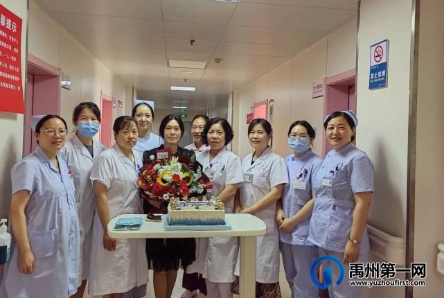 禹州市二院开展医师节慰问活动 禹州市二院开展医师节慰问活动