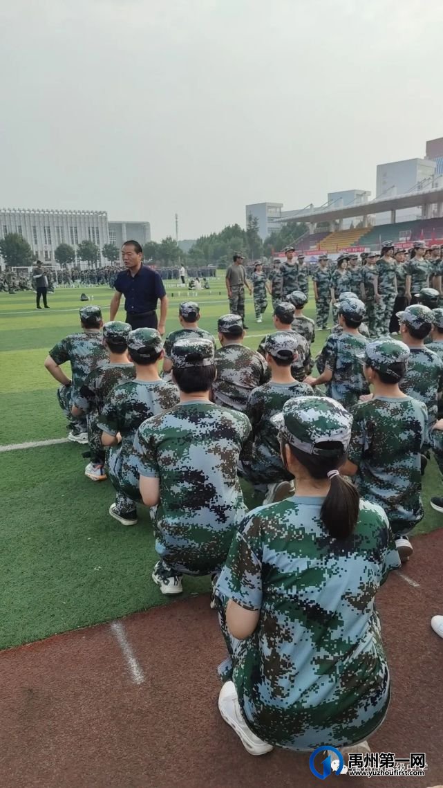 2022年禹州市高级中学高二新生军训掠影 2022年禹州市高级中学高二新生军训掠影