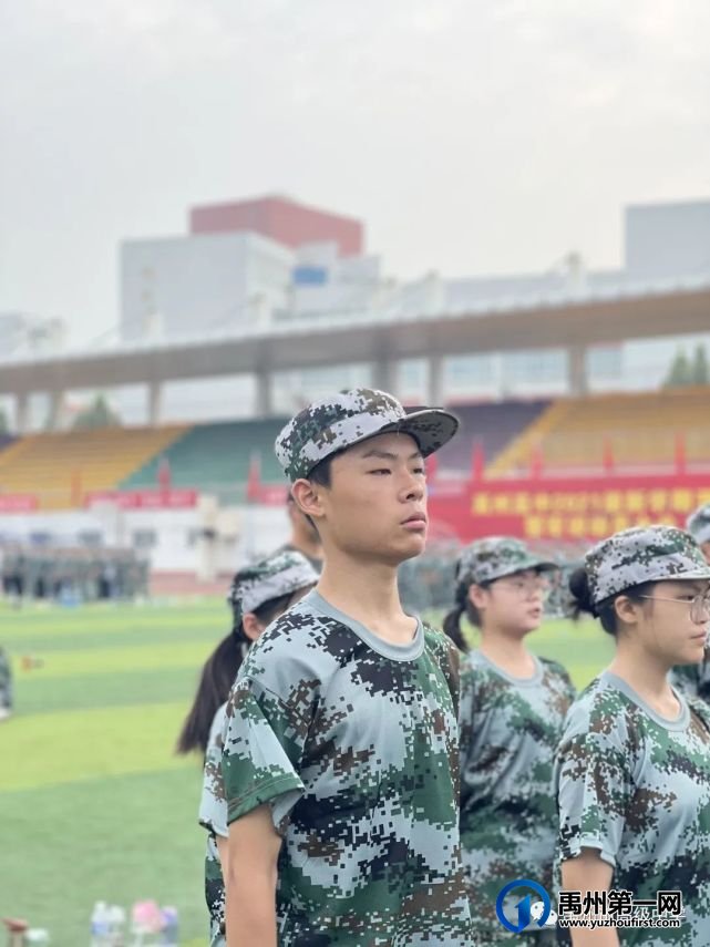 2022年禹州市高级中学高二新生军训掠影 2022年禹州市高级中学高二新生军训掠影