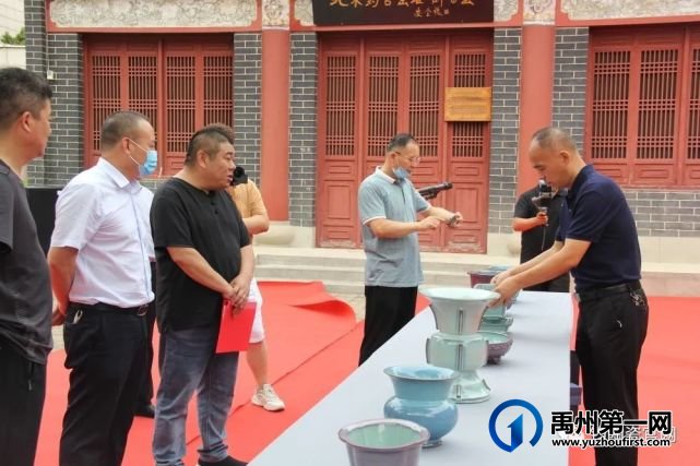 国家博物馆收藏刘志军钧窑瓷器作品启运仪式在禹州钧台窑址博物馆举行 国家博物馆收藏刘志军钧窑瓷器作品启运仪式在禹州钧台窑址博物馆举行