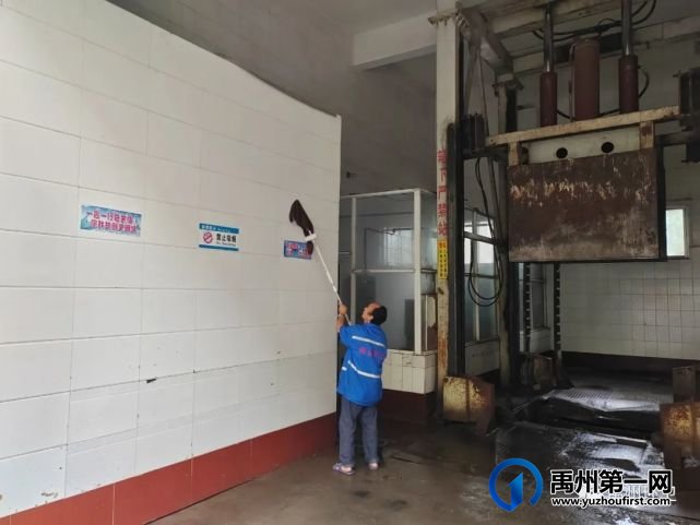 禹州环卫:对标整改补短板 全面打扫促提升 禹州环卫:对标整改补短板 全面打扫促提升