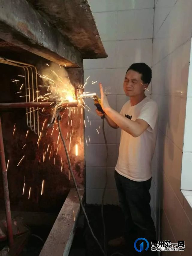 禹州环卫:对标整改补短板 全面打扫促提升 禹州环卫:对标整改补短板 全面打扫促提升