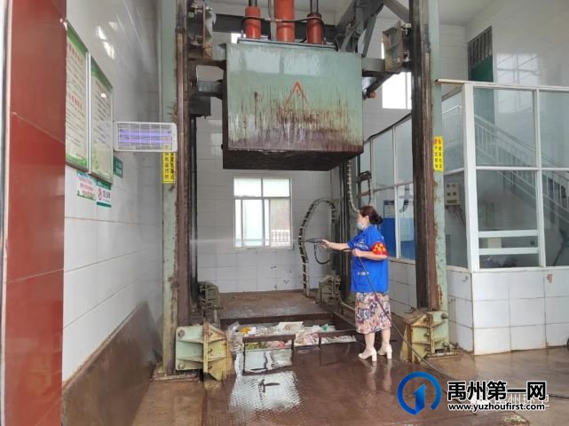 禹州环卫:对标整改补短板 全面打扫促提升 禹州环卫:对标整改补短板 全面打扫促提升