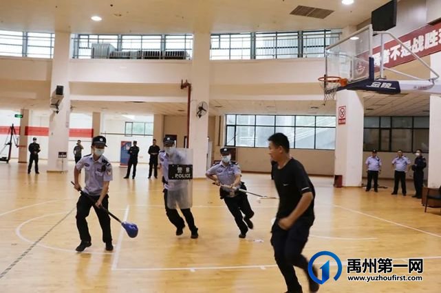 省厅警务实战教官团到禹州市公安局开展实战考核送教活动 省厅警务实战教官团到禹州市公安局开展实战考核送教活动