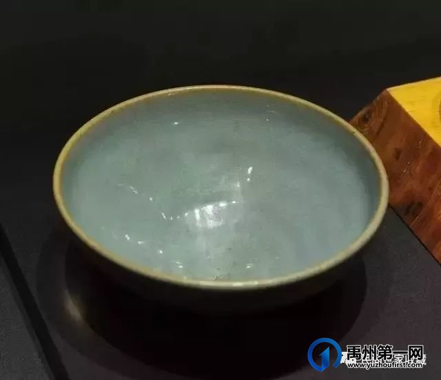 钧瓷“窑变”之魅与各大博物所收藏的精美钧瓷作品 钧瓷“窑变”之魅与各大博物所收藏的精美钧瓷作品