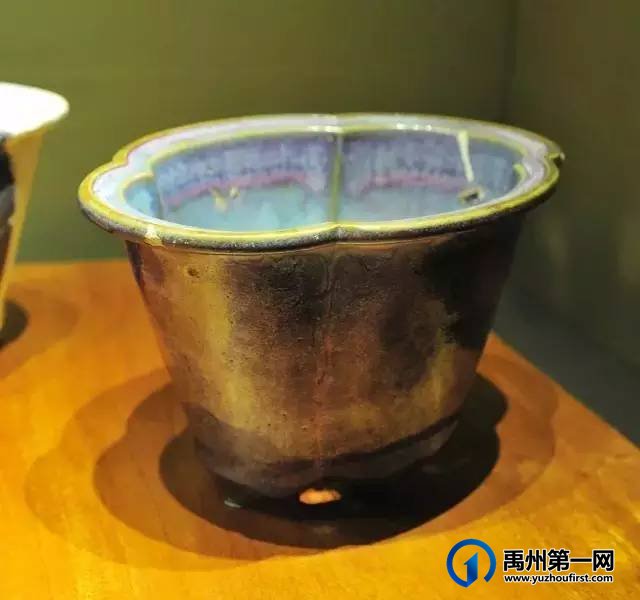 钧瓷“窑变”之魅与各大博物所收藏的精美钧瓷作品 钧瓷“窑变”之魅与各大博物所收藏的精美钧瓷作品