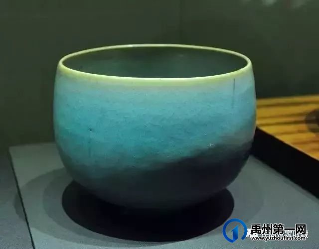 钧瓷“窑变”之魅与各大博物所收藏的精美钧瓷作品 钧瓷“窑变”之魅与各大博物所收藏的精美钧瓷作品