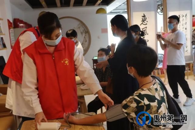 禹州市中心医院——健康科普进社区 禹州市中心医院——健康科普进社区