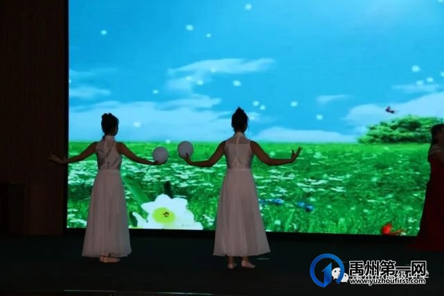 禹州市高级中学庆祝学校30周年校庆暨第38个教师节大会 禹州市高级中学庆祝学校30周年校庆暨第38个教师节大会