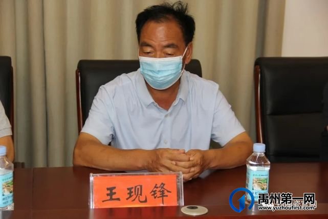 点赞!爱心钧瓷企业捐赠作品 助力禹州高中乡土文化教育 点赞!爱心钧瓷企业捐赠作品 助力禹州高中乡土文化教育