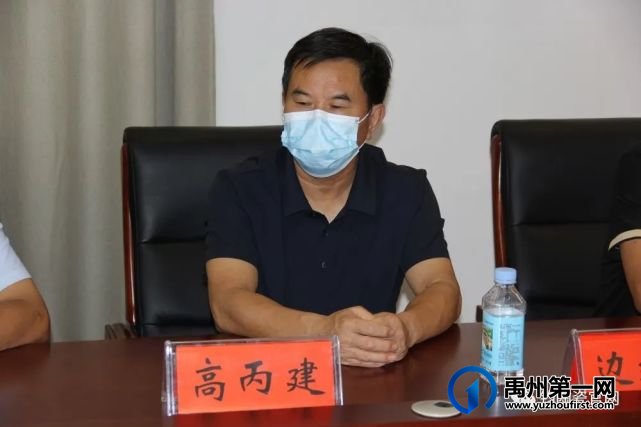 点赞!爱心钧瓷企业捐赠作品 助力禹州高中乡土文化教育 点赞!爱心钧瓷企业捐赠作品 助力禹州高中乡土文化教育