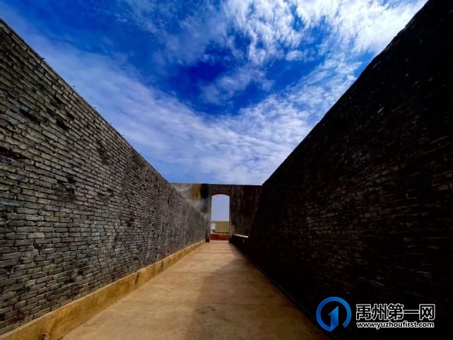 禹州建业春天里金牌经纪人《只有河南·戏剧幻城》答谢之旅圆满落幕! 禹州建业春天里金牌经纪人《只有河南·戏剧幻城》答谢之旅圆满落幕!