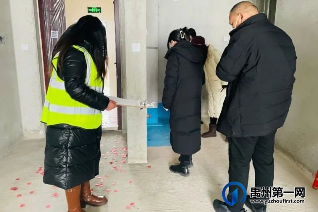 禹州海盛湖滨豪庭二号院盛大交付 禹州海盛湖滨豪庭二号院盛大交付