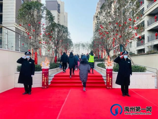 禹州海盛湖滨豪庭二号院盛大交付 禹州海盛湖滨豪庭二号院盛大交付