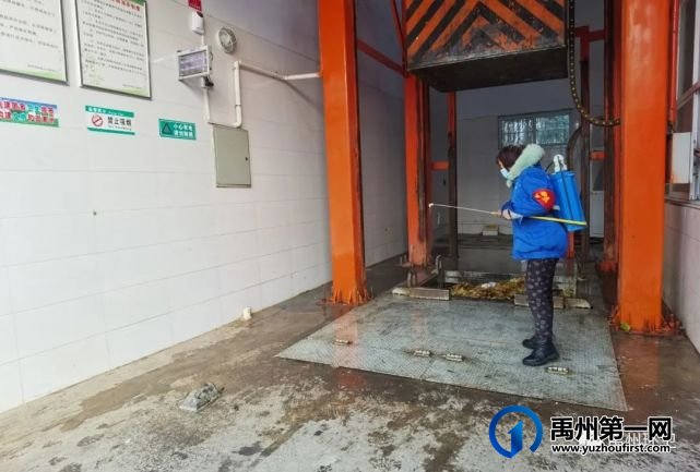 禹州环卫:元旦假期坚守岗位 用心守护城市洁净 禹州环卫:元旦假期坚守岗位 用心守护城市洁净