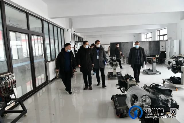 比亚迪集团到禹州中专开展校企合作洽谈活动 比亚迪集团到禹州中专开展校企合作洽谈活动