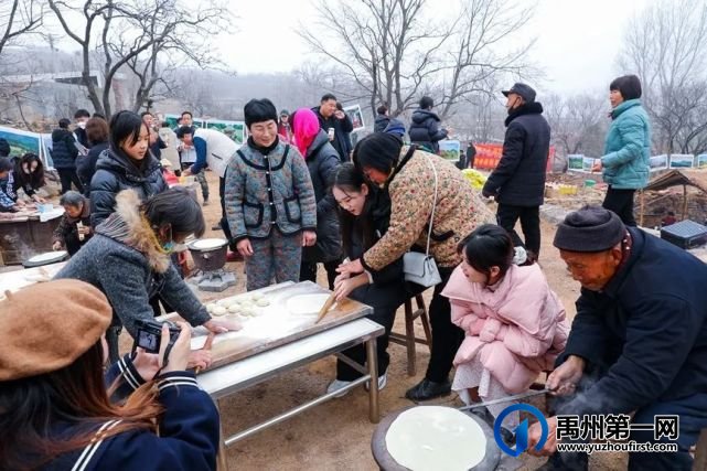 摄影拜年、烙馍比赛,这个村里真热闹! 摄影拜年、烙馍比赛,这个村里真热闹!