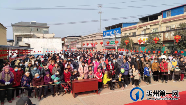 民俗表演庆元宵--禹州各地多彩民俗活动精彩粉呈(下) 民俗表演庆元宵--禹州各地多彩民俗活动精彩粉呈(下)
