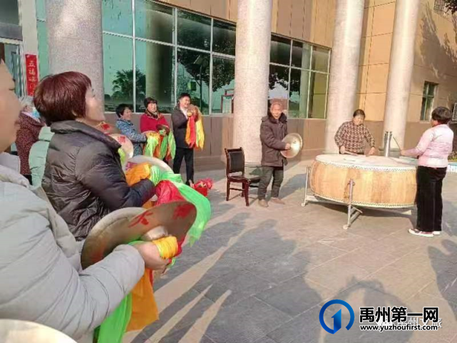 民俗表演庆元宵--禹州各地多彩民俗活动精彩粉呈(下) 民俗表演庆元宵--禹州各地多彩民俗活动精彩粉呈(下)