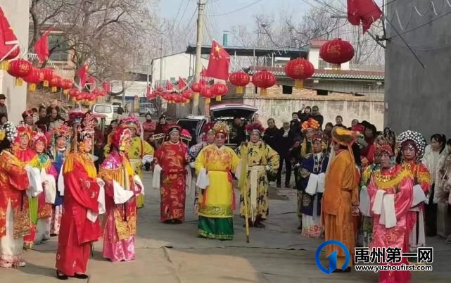 民俗表演庆元宵--禹州各地多彩民俗活动精彩粉呈(下) 民俗表演庆元宵--禹州各地多彩民俗活动精彩粉呈(下)