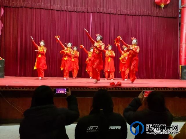 民俗表演庆元宵--禹州各地多彩民俗活动精彩粉呈(下) 民俗表演庆元宵--禹州各地多彩民俗活动精彩粉呈(下)