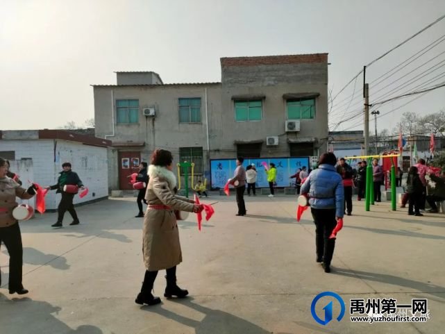 民俗表演庆元宵--禹州各地多彩民俗活动精彩粉呈(下) 民俗表演庆元宵--禹州各地多彩民俗活动精彩粉呈(下)