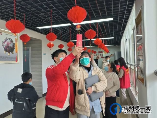 禹州市图书馆“卯兔迎春·元宵猜灯谜”活动成功举办 禹州市图书馆“卯兔迎春·元宵猜灯谜”活动成功举办