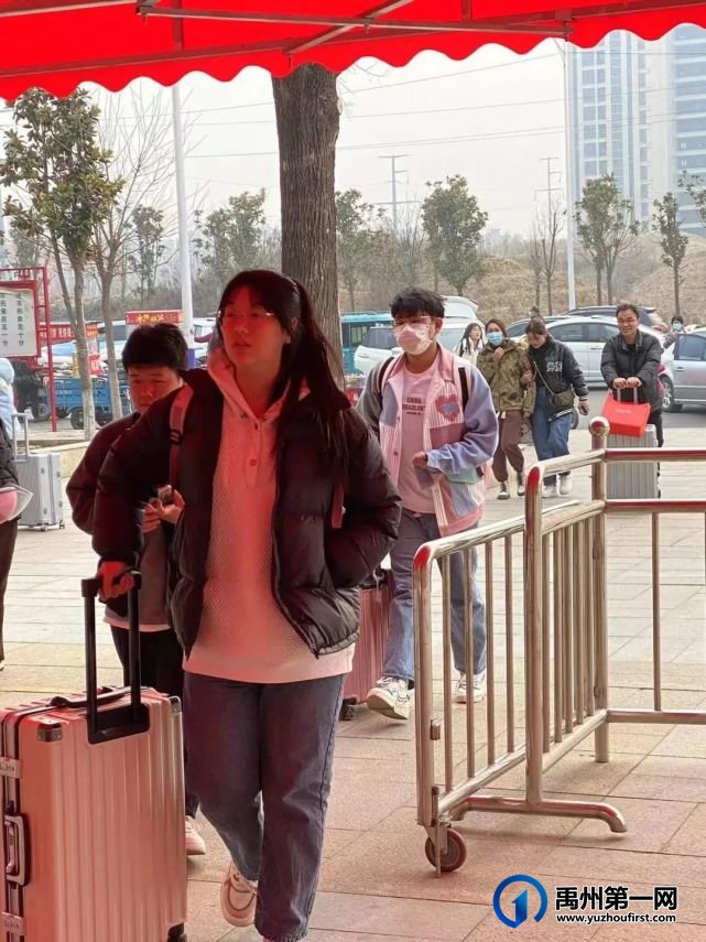 2023禹州市开元学校初中部开学纪实 2023禹州市开元学校初中部开学纪实