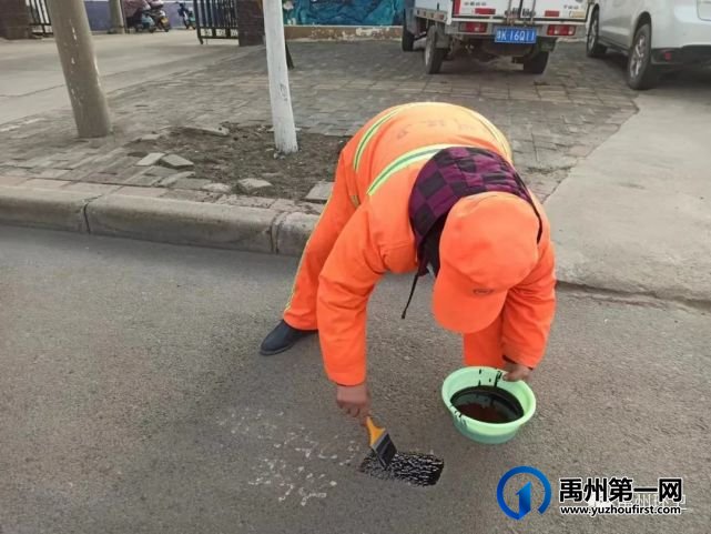 禹州环卫:“四个到位”助力全国文明城市创建 禹州环卫:“四个到位”助力全国文明城市创建