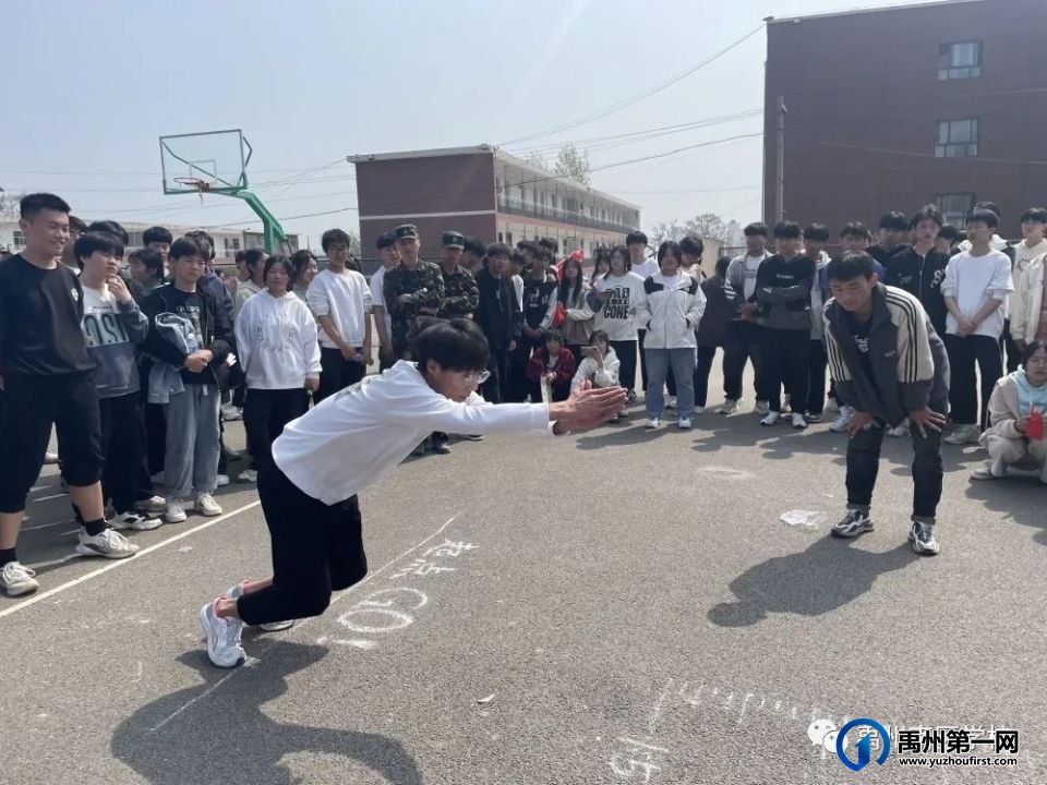 多图直击禹州南区学校春季趣味运动会超燃瞬间 多图直击禹州南区学校春季趣味运动会超燃瞬间