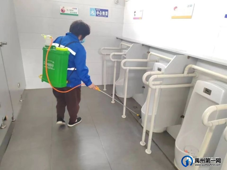 禹州环卫:开展爱国卫生运动 扮靓人居生活环境 禹州环卫:开展爱国卫生运动 扮靓人居生活环境