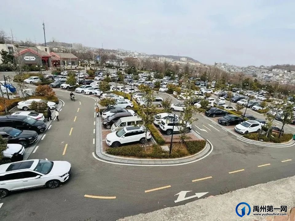 禹州神垕古镇景区2023年“五一”小长假接待工作圆满结束! 禹州神垕古镇景区2023年“五一”小长假接待工作圆满结束!