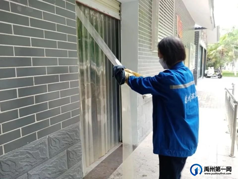 禹州环卫:开展老城区环境卫生提升行动 助力全国文明城市创建 禹州环卫:开展老城区环境卫生提升行动 助力全国文明城市创建