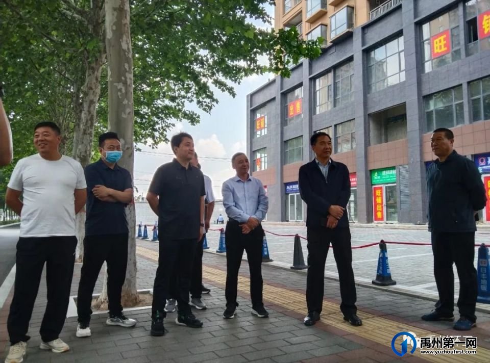 禹州市环卫中心开展示范路段和文明站厕观摩评比活动 禹州市环卫中心开展示范路段和文明站厕观摩评比活动