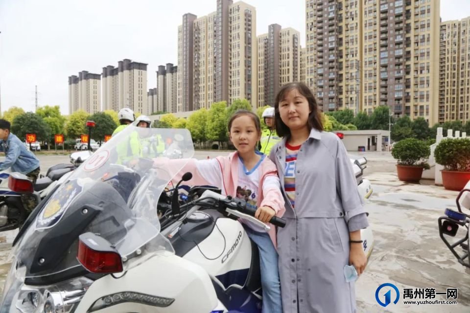 禹州:警娃进警营,直呼:进了“大观园”! 禹州:警娃进警营,直呼:进了“大观园”!