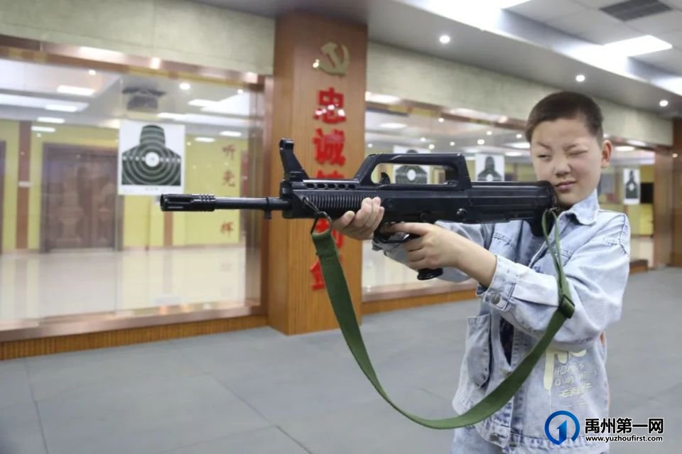 禹州:警娃进警营,直呼:进了“大观园”! 禹州:警娃进警营,直呼:进了“大观园”!